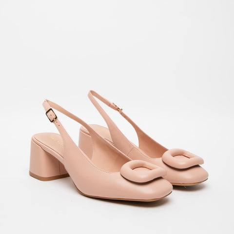 WOMEN'S POWDER PUMPS IN LEATHER