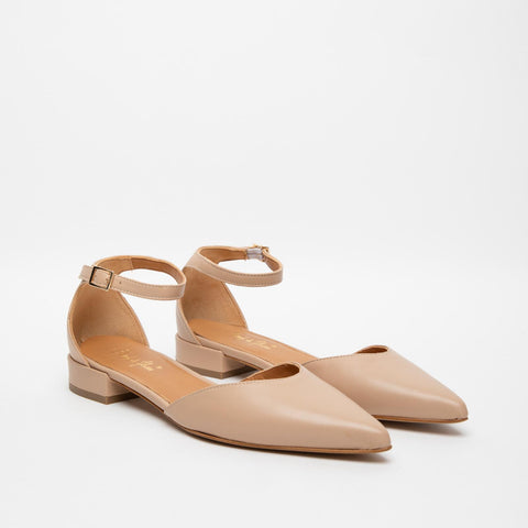 WOMEN'S NUDE CLOSED TOE SANDAL IN LEATHER